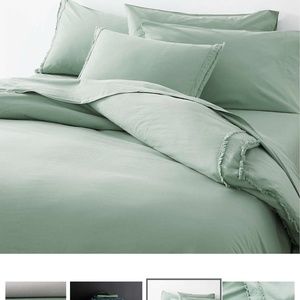 Crate & Barrel Duvet